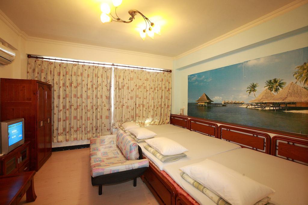 Cruise Homestay Hualien City Exterior photo